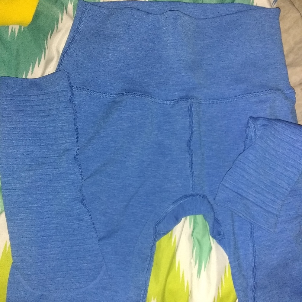 Aphalte - Picture 2 of 5